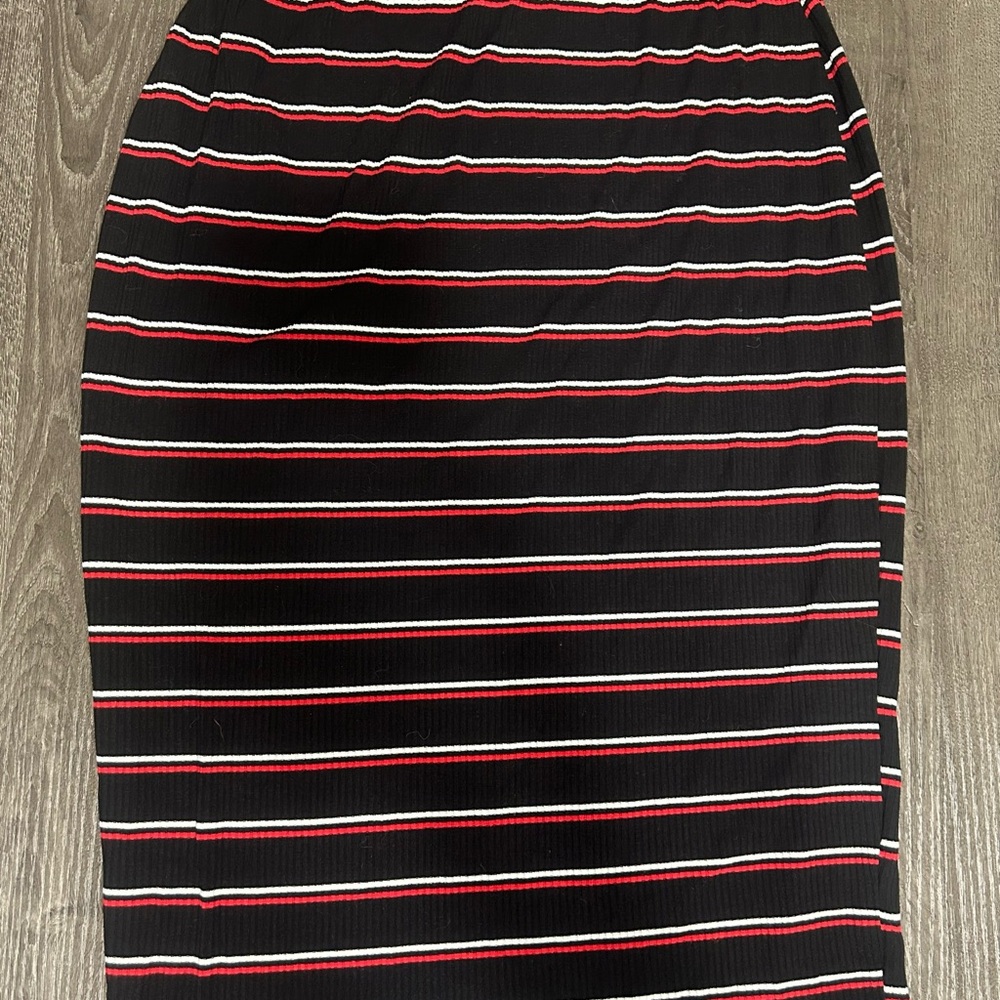 Liz‎ and Sara 90s 00's Y2K Striped Black and Red Women's Skirt Large Stretch